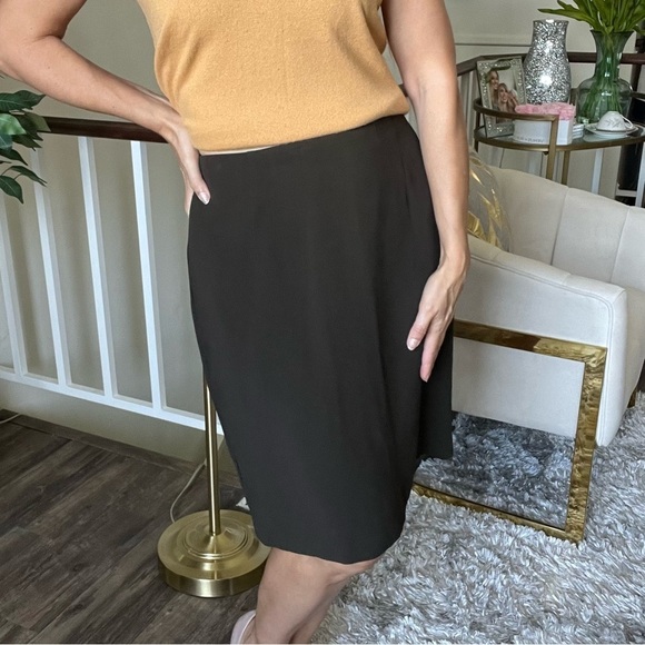 Emporio Armani Vintage Dark Olive Green Knee Length Straight Pencil Skirt Size L - Picture 4 of 13